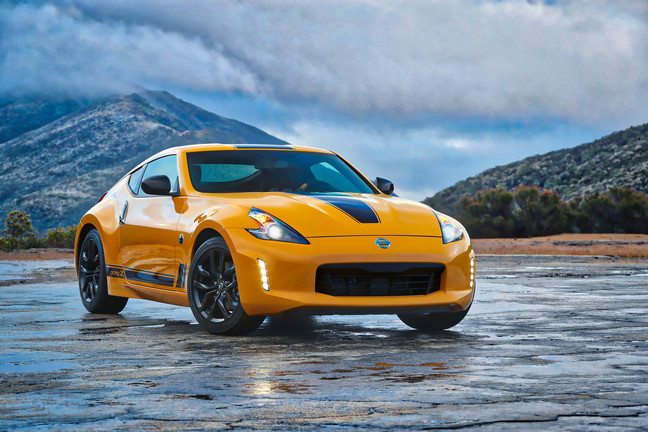 2018 Nissan 370z Coupe Overview Veiculos Da Hora